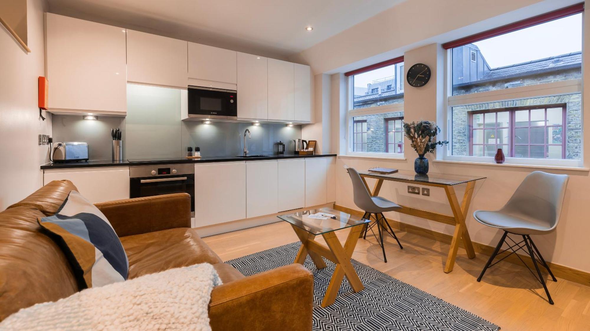 Barbican Serviced Apartments By Lovelystay 伦敦 外观 照片