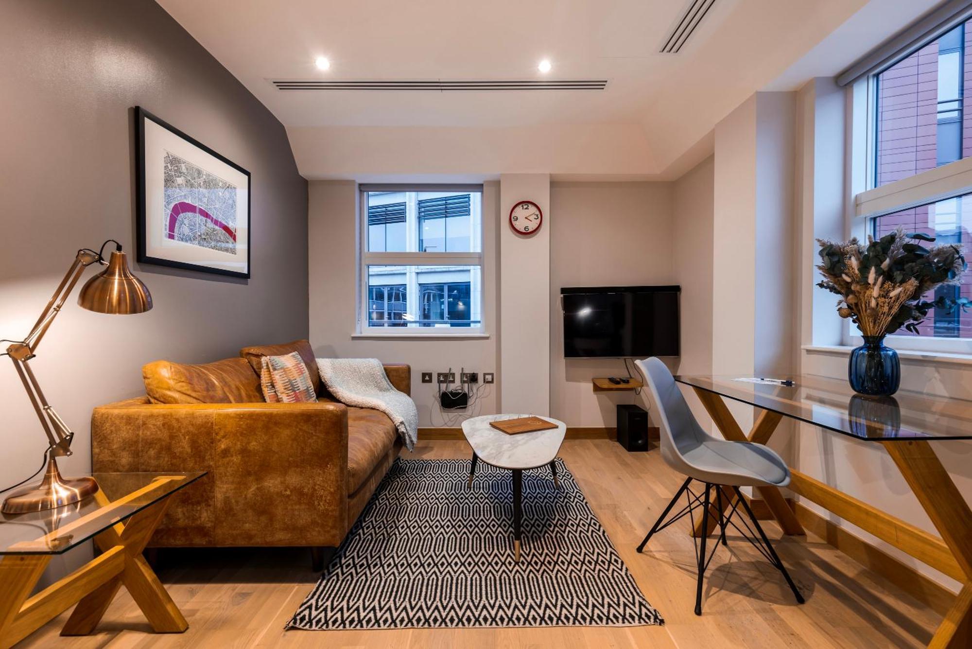 Barbican Serviced Apartments By Lovelystay 伦敦 外观 照片