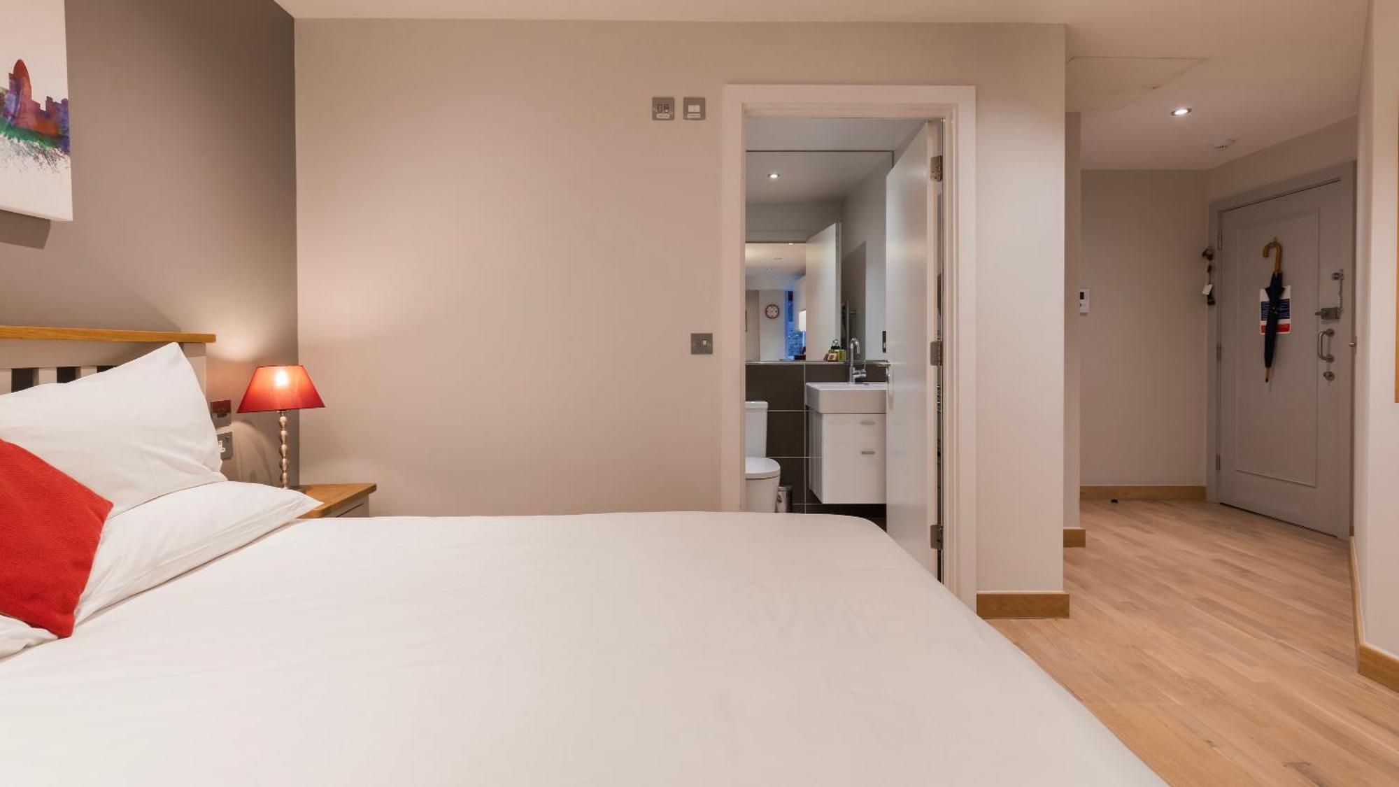 Barbican Serviced Apartments By Lovelystay 伦敦 外观 照片